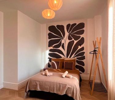 Romorantin-Lanthenay House | Maisons Sauvages -Piscine & Jacuzzi