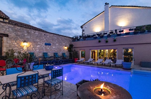 Terraube Villa | MaisonToscane 5* with AC - heated private pool, jacuzzi, billiards