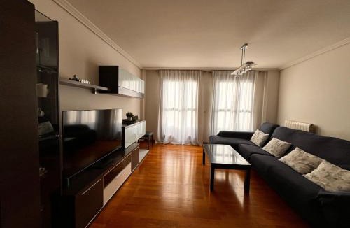 Puente La Reina Apartment | Maixa etxea