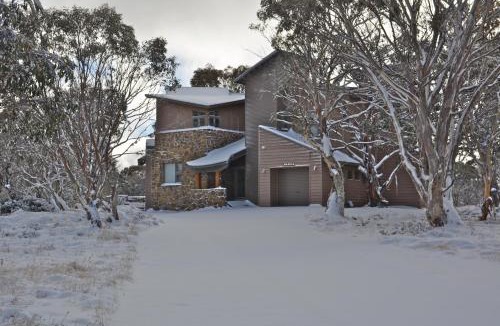 Dinner Plain Ski Chalet | Majella