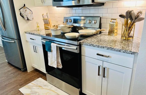 Missouri City Apartment | Majestic 2BR/ 2BA APT,Perfect for your Getaway!