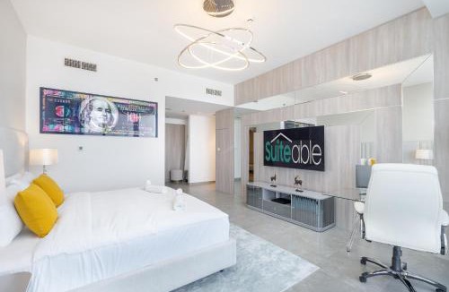 Dubai Marina Apartment | Majestic 3-Bed apartment w stunning Marina views