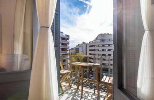 el Camp d'en Grassot i Gracia Nova Apartment | Majestic Apartment in the Heart of Eixample