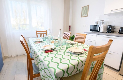 Torcy-le-Grand Apartment | Majestic Green Tone - Disneyland - Free Parking