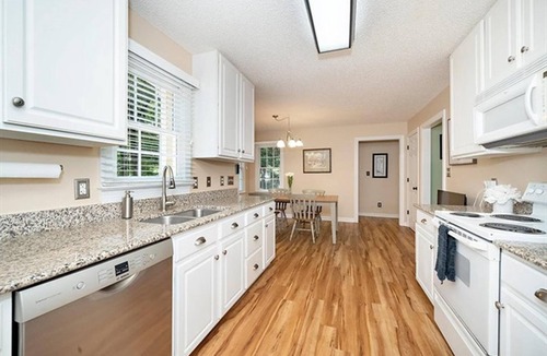 Apex House | Majestic Home in Summer Oaks
