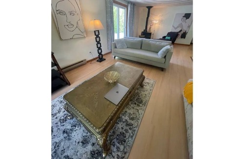 Frontenac House | Majestic Lake House