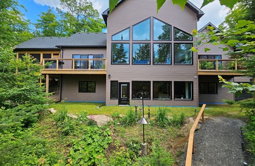 Irondale Cottage | Majestic Moose Lakehouse | Private West-Facing Lakefront Retreat