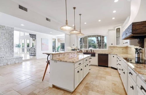 Cross Mountain House | Majestic Oak - Luxury/Billiards Room/Pool