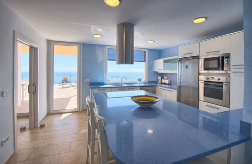 Aiguablava Villa | Majestic sea view villa with jet-stream private pool, wifi internet and 6 sleeps