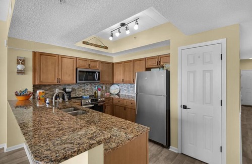 Miramar Beach Condo | * Majestic Sun A204 | Gulf Views | Heated Pools *
