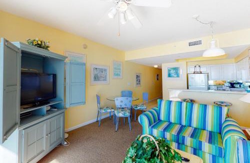 Miramar Beach Apartment | Majestic Sun B0206