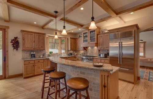 Truckee House | Majestic Woods at Tahoe Donner By Tahoe Getaways w/Private Hot Tub and HOA Beach, Pool, Tennis