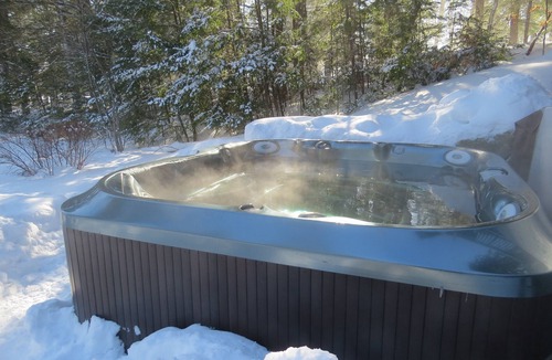 Moultonborough House | Major Discount for Lakeside Luxury Home with Private Beach, Dock, Lawn & Privacy