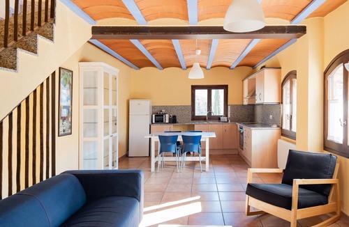 Sant Feliu de Pallerols Apartment | Majordoms - Aiguabella, La Façana