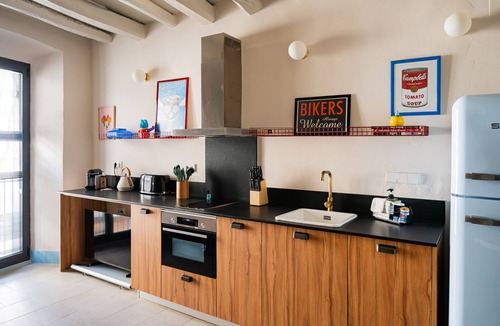 Banyoles Apartment | Majordoms - Retrocéntric 1 - Holiday Apartment Banyoles