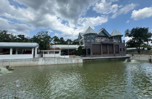 Hulu Langat Resort | Maju Farm House