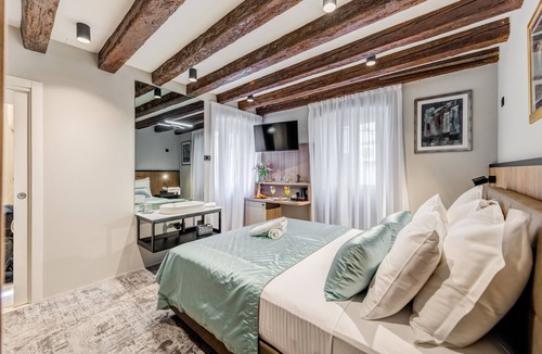Old Town Bed & Breakfast | Makarun Heritage Rooms