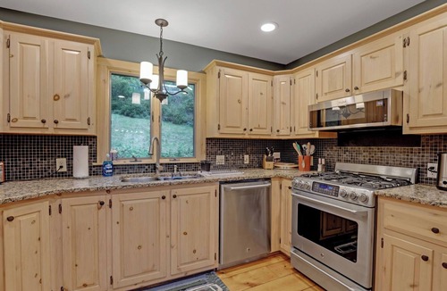 Ellicottville Ski Chalet | Make lasting memories at our family-friendly chalet overlooking the Slopes!