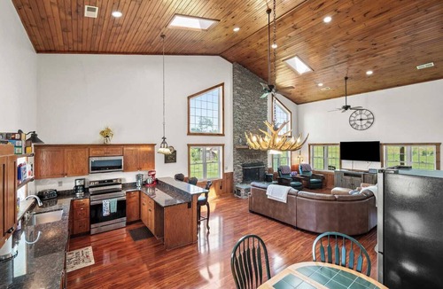 Union Hall House | Make memories at this unique and family-friendly place