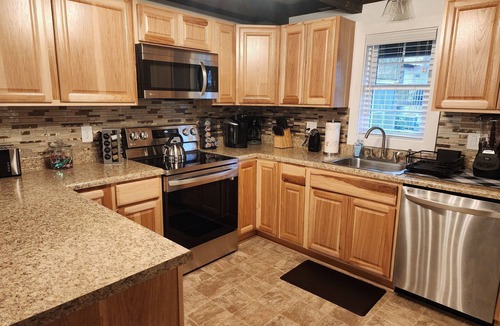 McGaheysville Ski Chalet | Make "The Pistachio Nut" Your Spring Getaway!