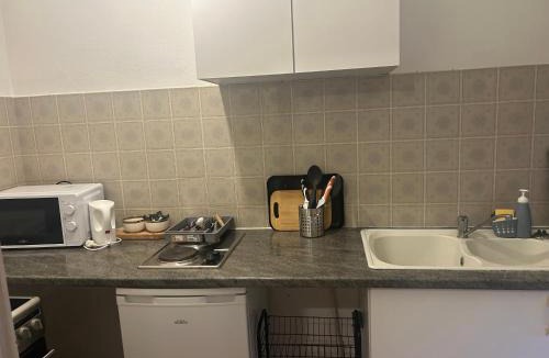 Brive-la-Gaillarde Apartment | makedahome