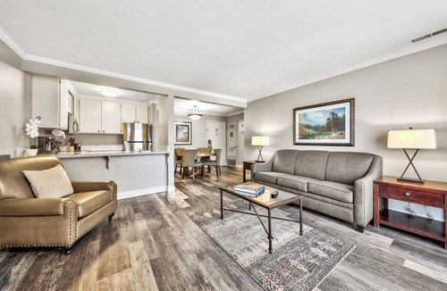 South Lake Tahoe Hotel | Making The Best Memories Along The Way! 4 Comfortable Units, Free Breakfast