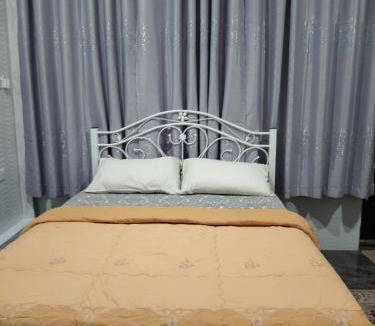 Central Seberang Perai House | Makwan Homestay C