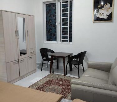 Central Seberang Perai House | Makwan Homestay D
