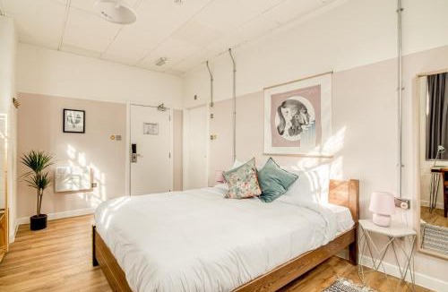 Birmingham City Centre Hostel | Malacuna Birmingham