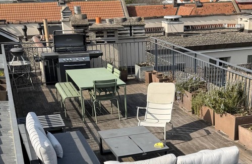 Les Eaux-Vives Apartment | Malagnou | Spacious and luminous apartment in Geneva