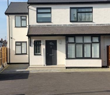 Barrow-on-Trent House | Malaj Hotel Room 3