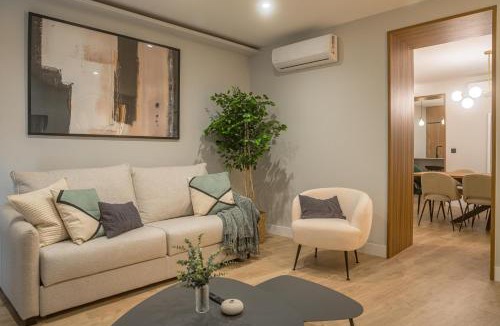 Justicia Apartment | Malasaña X calle Barceló 4BR 4BH