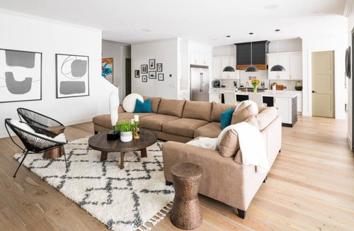 Park Scottsdale Nine Apartment | Malcomb by Hughberry Homes