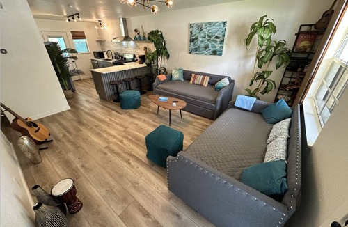 Austin Villa | Maldives Vibe | Ping-Pong | Firepit I Yoga