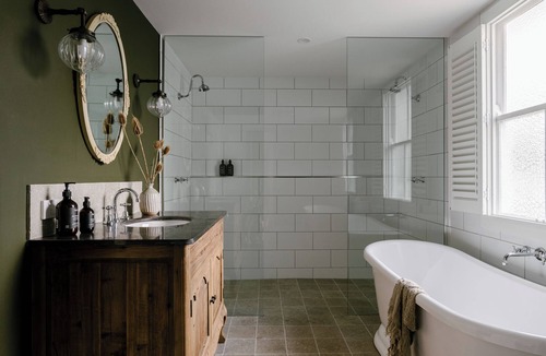 Maleny Hotel | Maleny Lodge