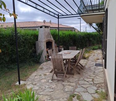 Poussan Apartment | Maleska