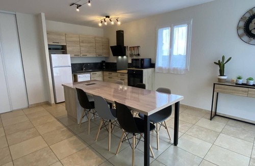 Arbonne House | Maliania - Arbonne - Gîte