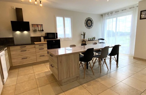 Arbonne House | Maliania - Arbonne - Gîte