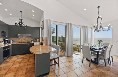 Western Malibu House | Malibu 4BR | Direct Beach Access by Colby & Conrad