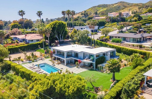 Malibu House | Malibu Luxury 4 BR Home w Pool and Ocean Views