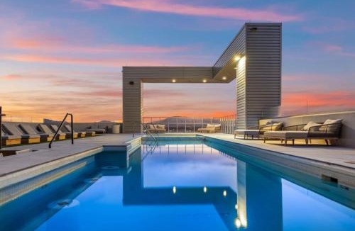 West University Apartment | Malibu