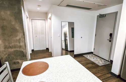 West University Apartment | Malibu