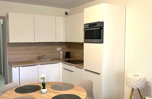 Les Hauts de Canet House | Malibu Village