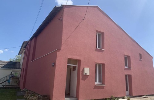 Norroy-le-Sec Apartment | Malika B