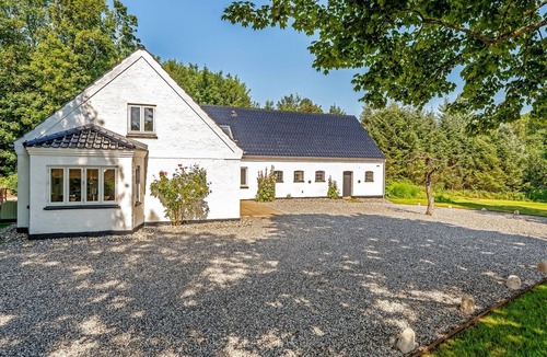 Hadsund House | "Malin" - 1.4km to the fjord by Interhome