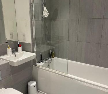 Waddon Apartment | MALIXA Uk