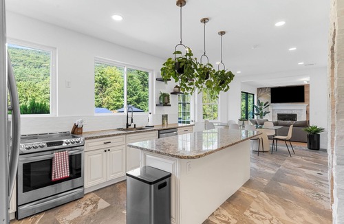 Highland Mills House | Malkita Terra- Earthly Elegance