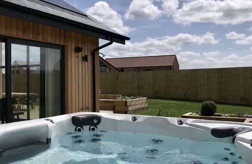 Dunholme House | Mallard Cottage, Ashlin Farm Barns