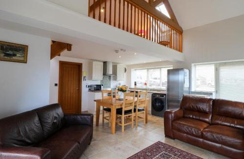 Ruswarp House | Mallard Cottage