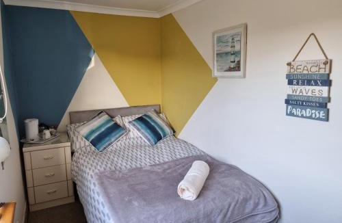 Larkfield House | Mallard Cottage Guest House